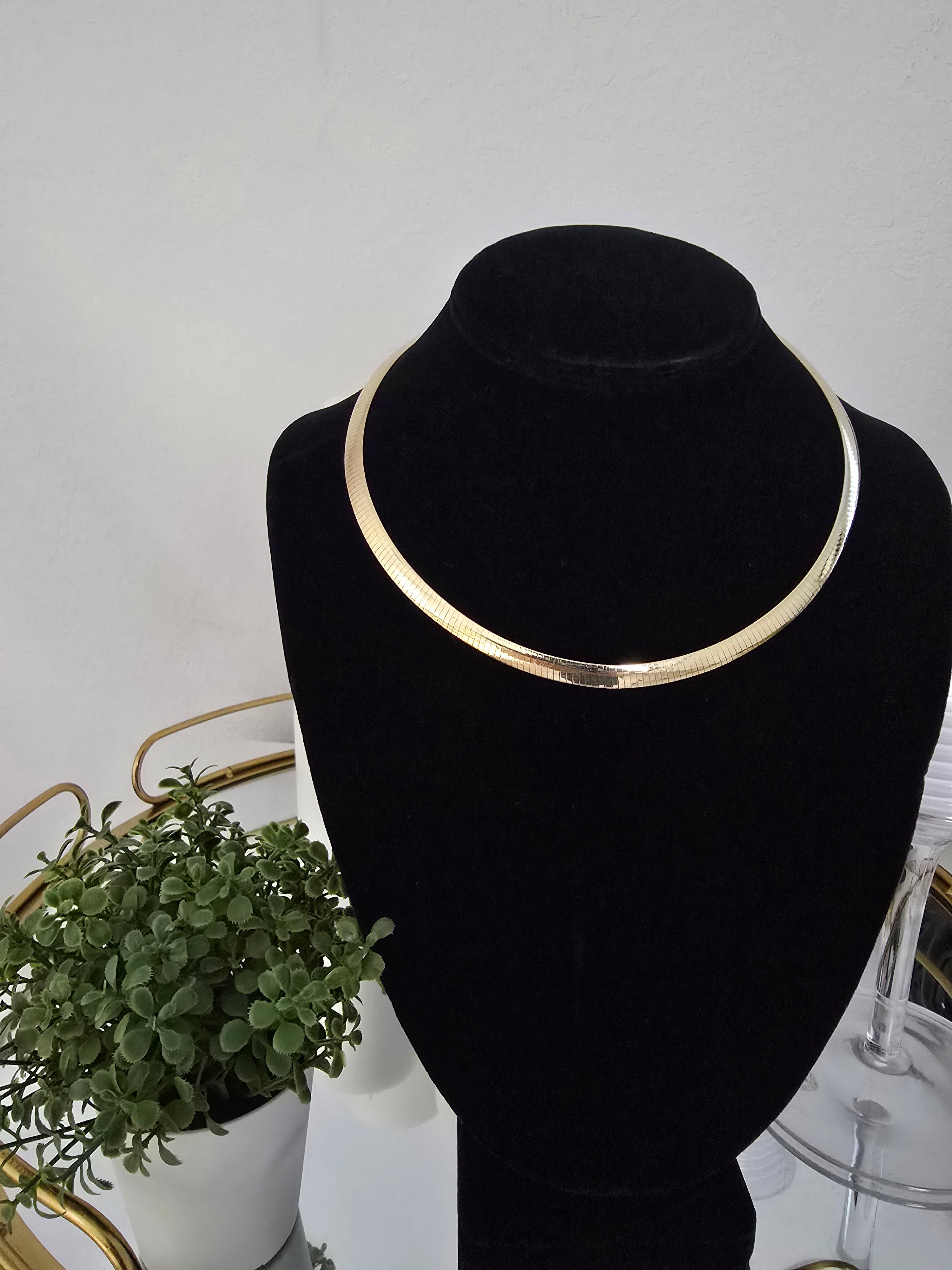Necklace  Plata 9.25  Dos Vistas  Plata por un  lado y por el otro   Plata  baño  de Oro 18k  Size #18