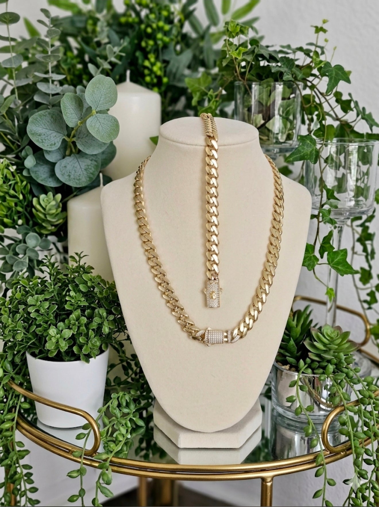 SET Monaco Oro 14K   Size # 18.5  Manilla Oro 14K   Size # 8  Ancho 9MM
