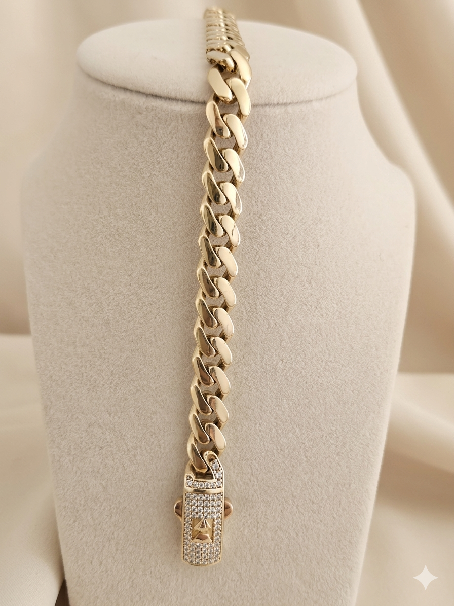 Manilla Monaco Oro 14K  Size #8 Ancho 9 MM