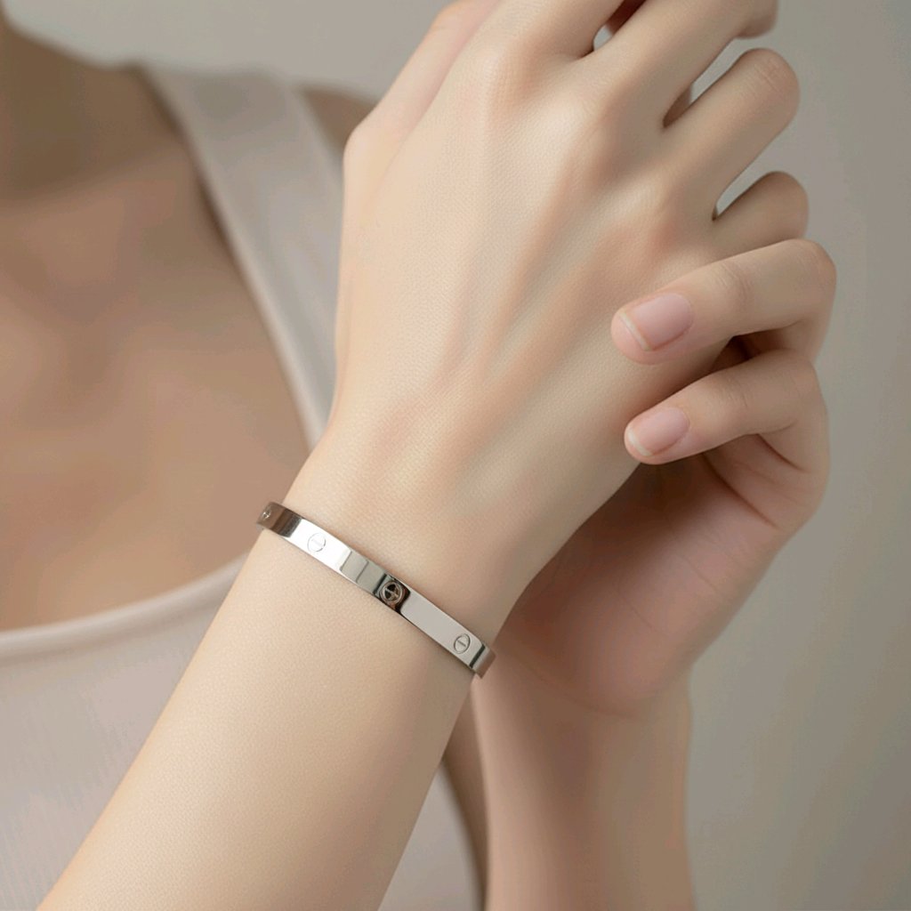 Bracelet  color  silver & Gold  Oro  Laminado 14K,Alta Calidad Size # 7,8
